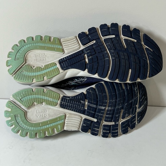 Brooks Sz. 11 GTS19 Adrenaline Navy Mesh Knit Lightweight Athletic Running Shoe - Picture 9 of 12